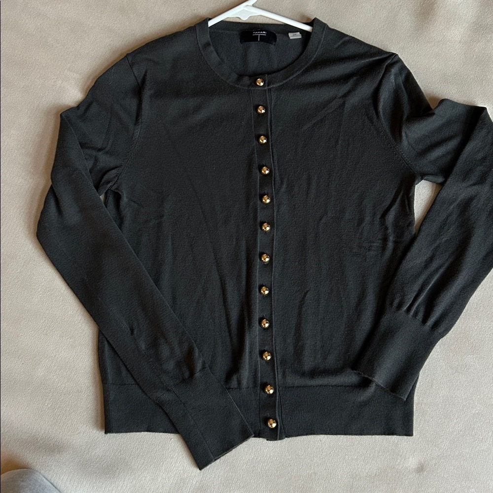 T Tahari Dark Gray Button Down Sweater Shirt‎ / Cardigan gold buttons Size S - Picture 3 of 8